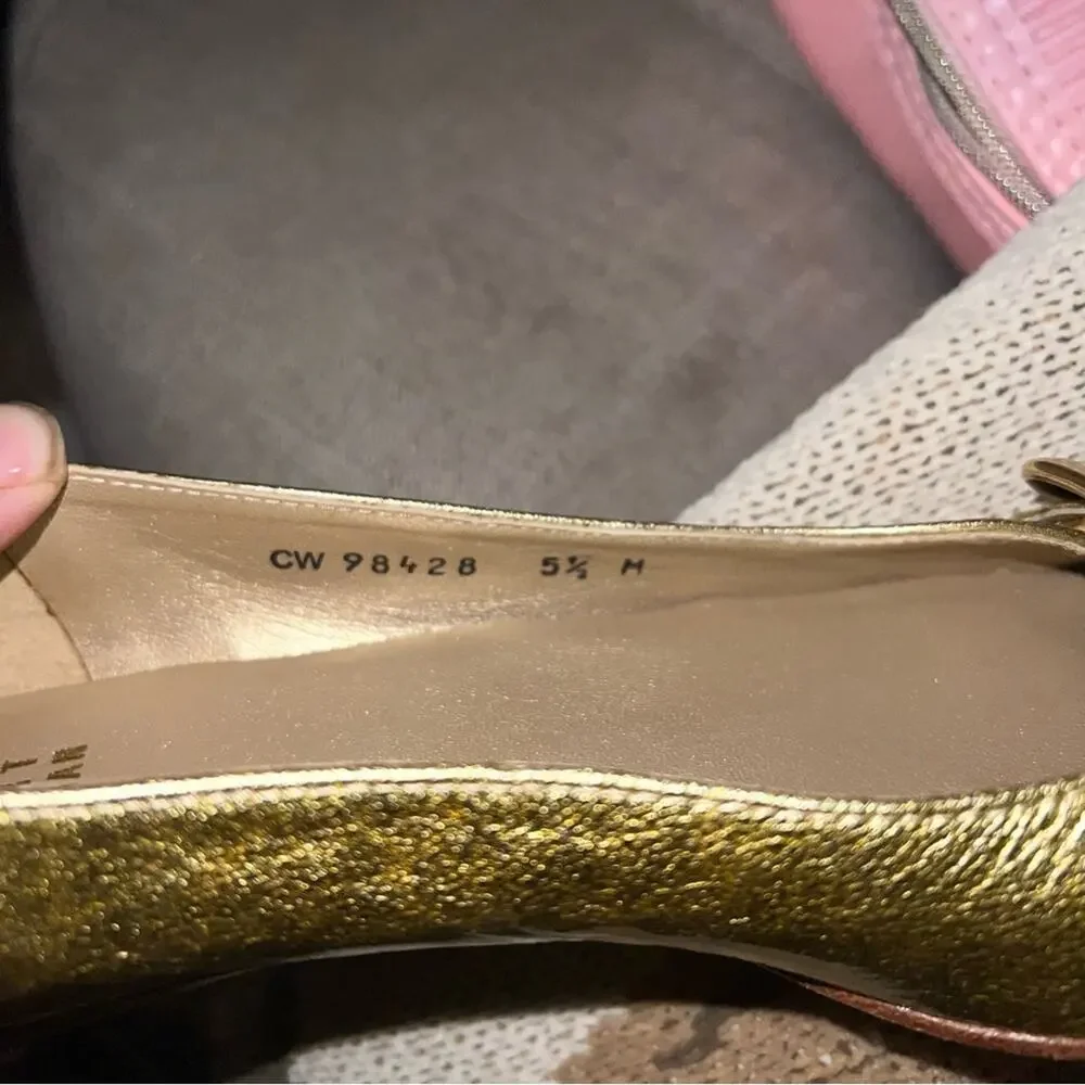 STUART WEITZMAN gold mini wedge open toed shoes 5.5